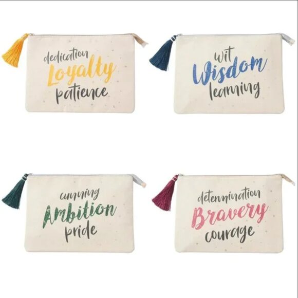 LAST 1! 🦁 Harry Potter Gryffindor Makeup Bag - Picture 2 of 2